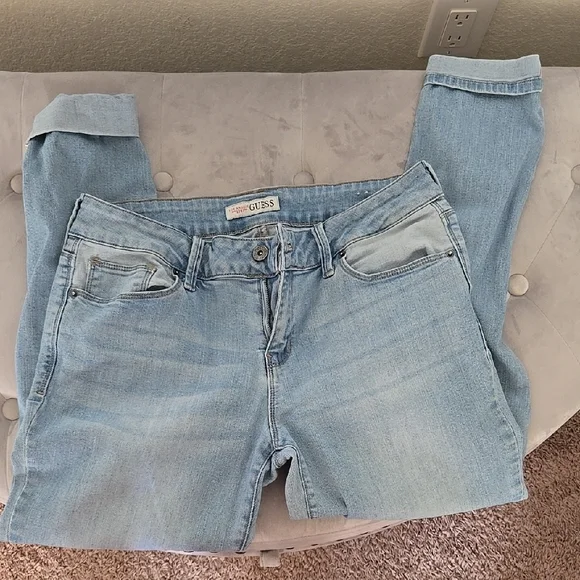 Guess Light Blue Women's Jeans - Picture 2 of 5